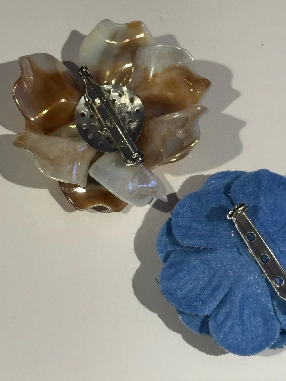 Handcrafted Flower Brooch Set Marbled Resin Denim Statement Pins